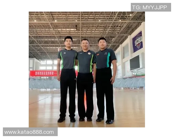 深圳乒乓球队荣登全国节奏排行榜第二名展现卓越实力与团队精神