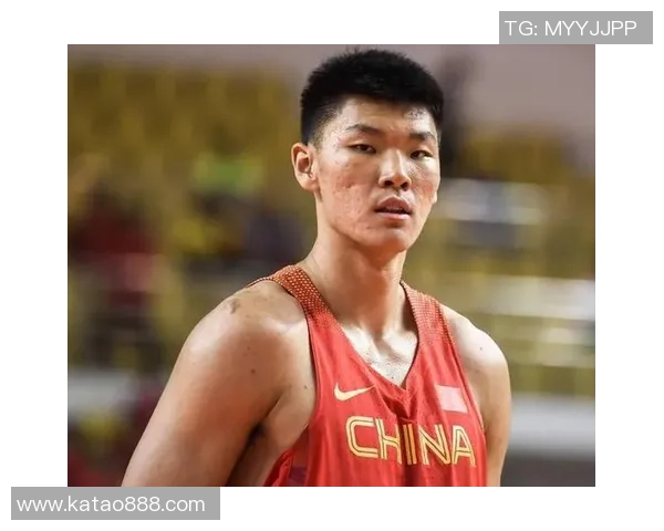 深圳篮球队实力强劲跻身个人能力排行榜第六名引发关注