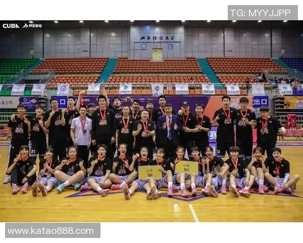 挑战赛特别报道：西安篮球队的奋斗经历