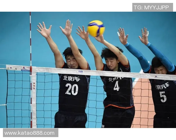 专业解读：北京排球队的整体压制打法