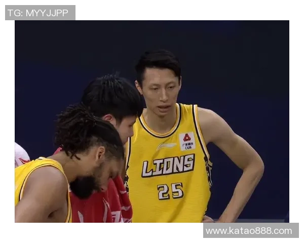 篮球评论：上海篮球队的运营得失_1